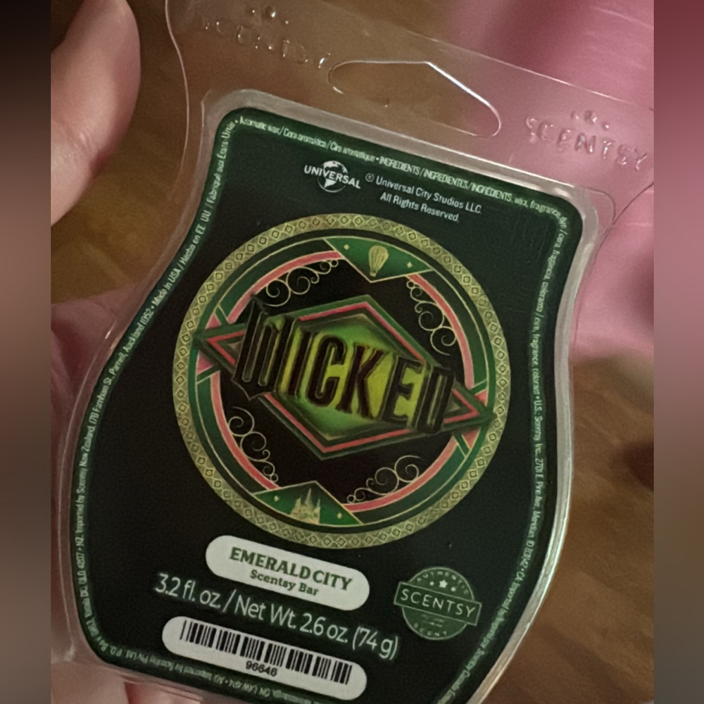 Scentsy Emerald City Scent Bar - WICKED
